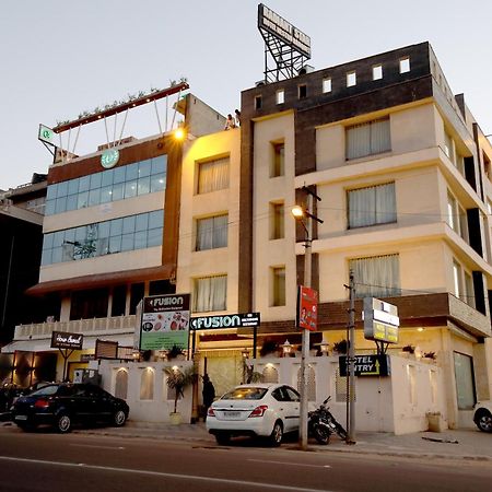 Hotel The Radiant Star Jaipur Ngoại thất bức ảnh